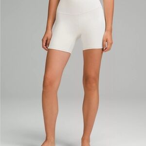 Lululemon Align High Rise Short 6” - Shine Bone